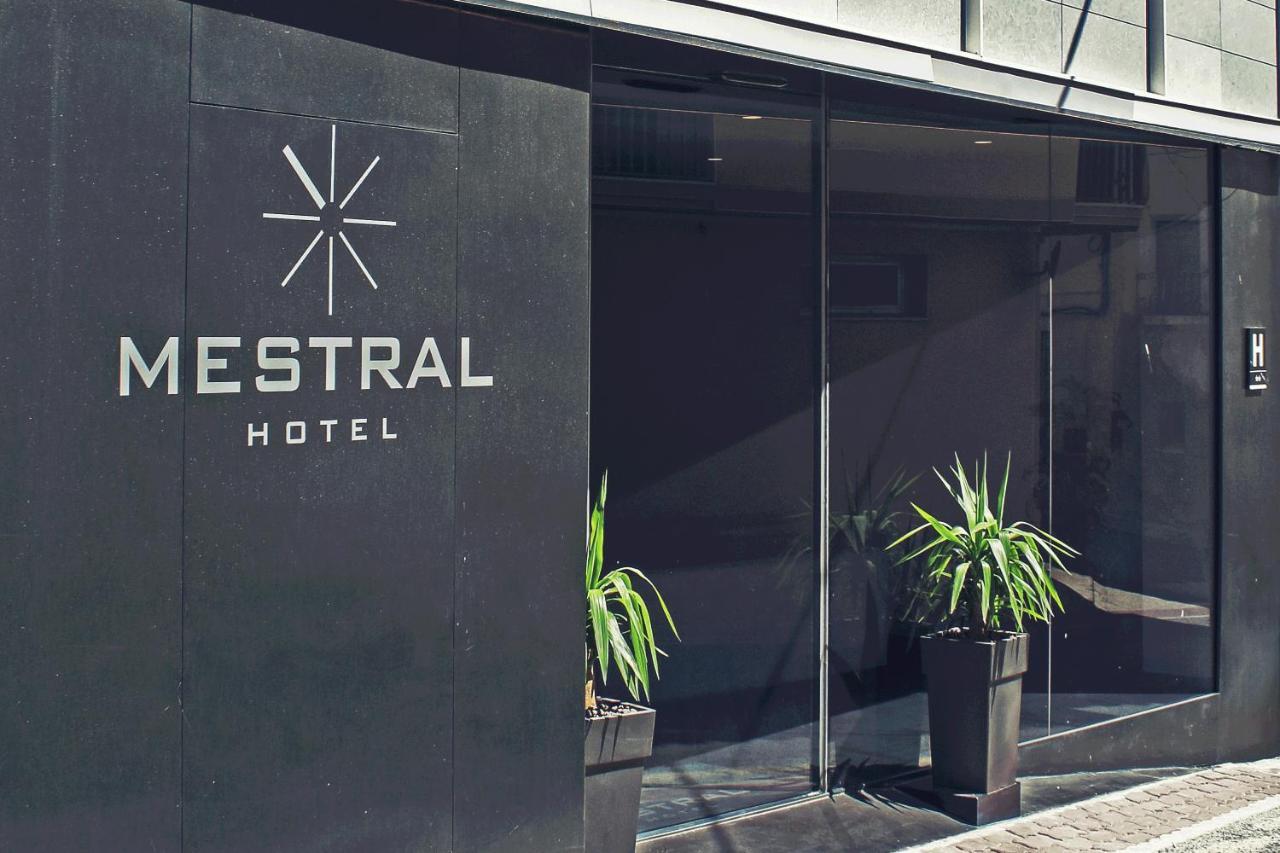 Hotel Mestral Perello El Perelló المظهر الخارجي الصورة